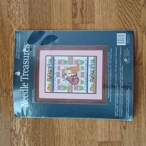 Counted Cross stitch kit Needle Treasures Cats 04714 new sealed Appreciation
